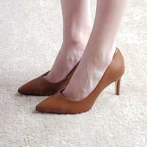 14th & Union Faux Leather Pumps